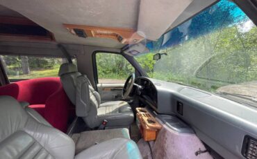Ford-e150-conversion-van-1996-green-7