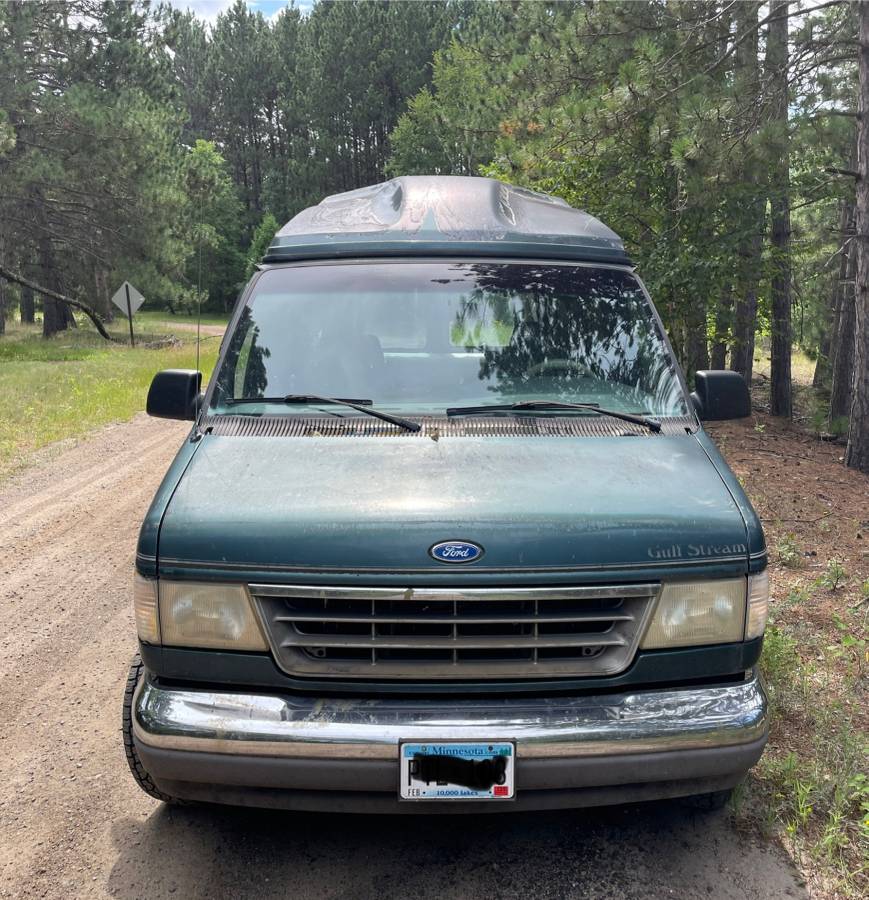 Ford-e150-conversion-van-1996-green-9