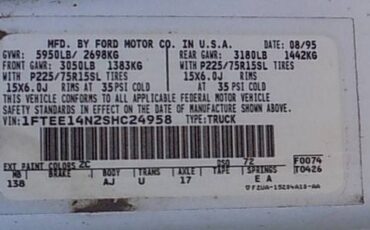 Ford-e150-van-1995-white-10