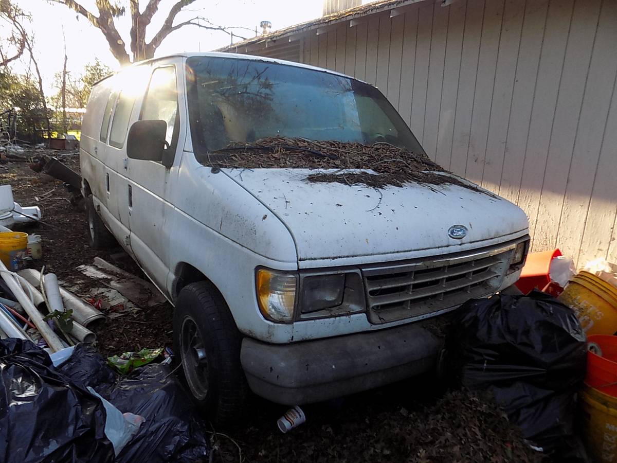 Ford-e150-van-1995-white-2