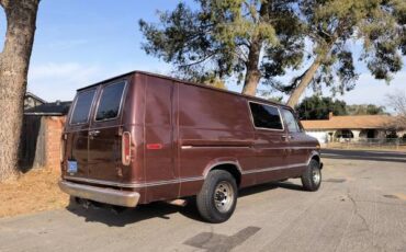 Ford-e250-cargo-van-1979-brown