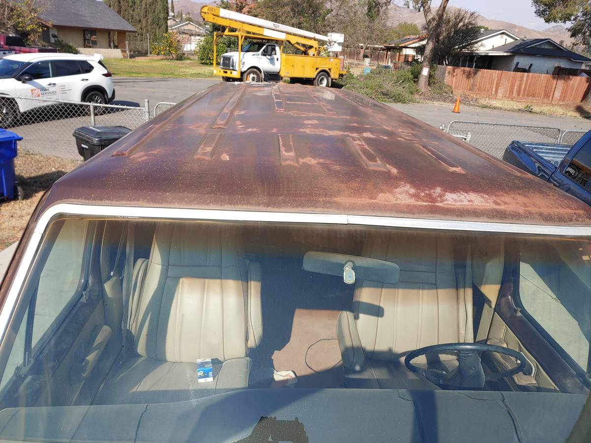 Ford-e250-cargo-van-1979-brown-7