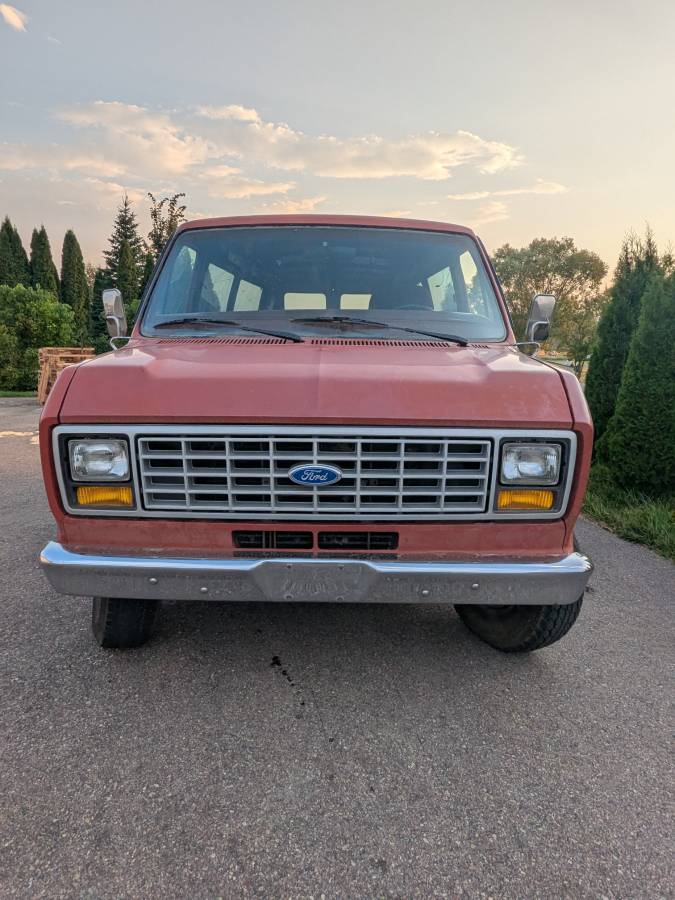 Ford-e250-cargo-van-1987-red-2