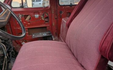 Ford-e250-cargo-van-1987-red-3