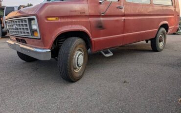 Ford-e250-cargo-van-1987-red
