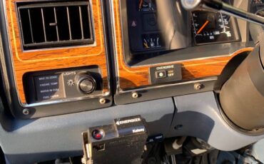 Ford-e250-club-wagon-econoline-xlt-7.3l-diesel-1989-blue-10