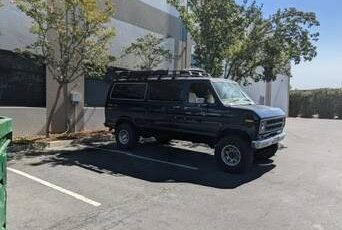 Ford-e250-econoline-1978-blue-7