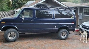 Ford-e250-econoline-1978-blue-9