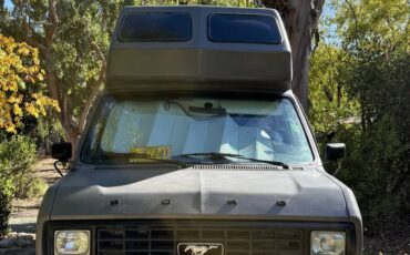 Ford-e250-econoline-1991-grey-1