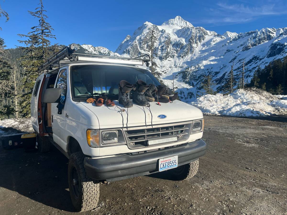 Ford-e250-super-duty-cargo-1993-white-16