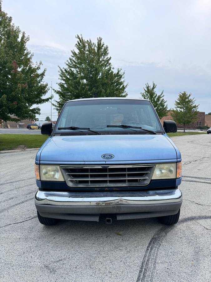 Ford-e350-club-wagon-1996-blue-3