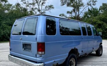 Ford-e350-club-wagon-1996-blue-5