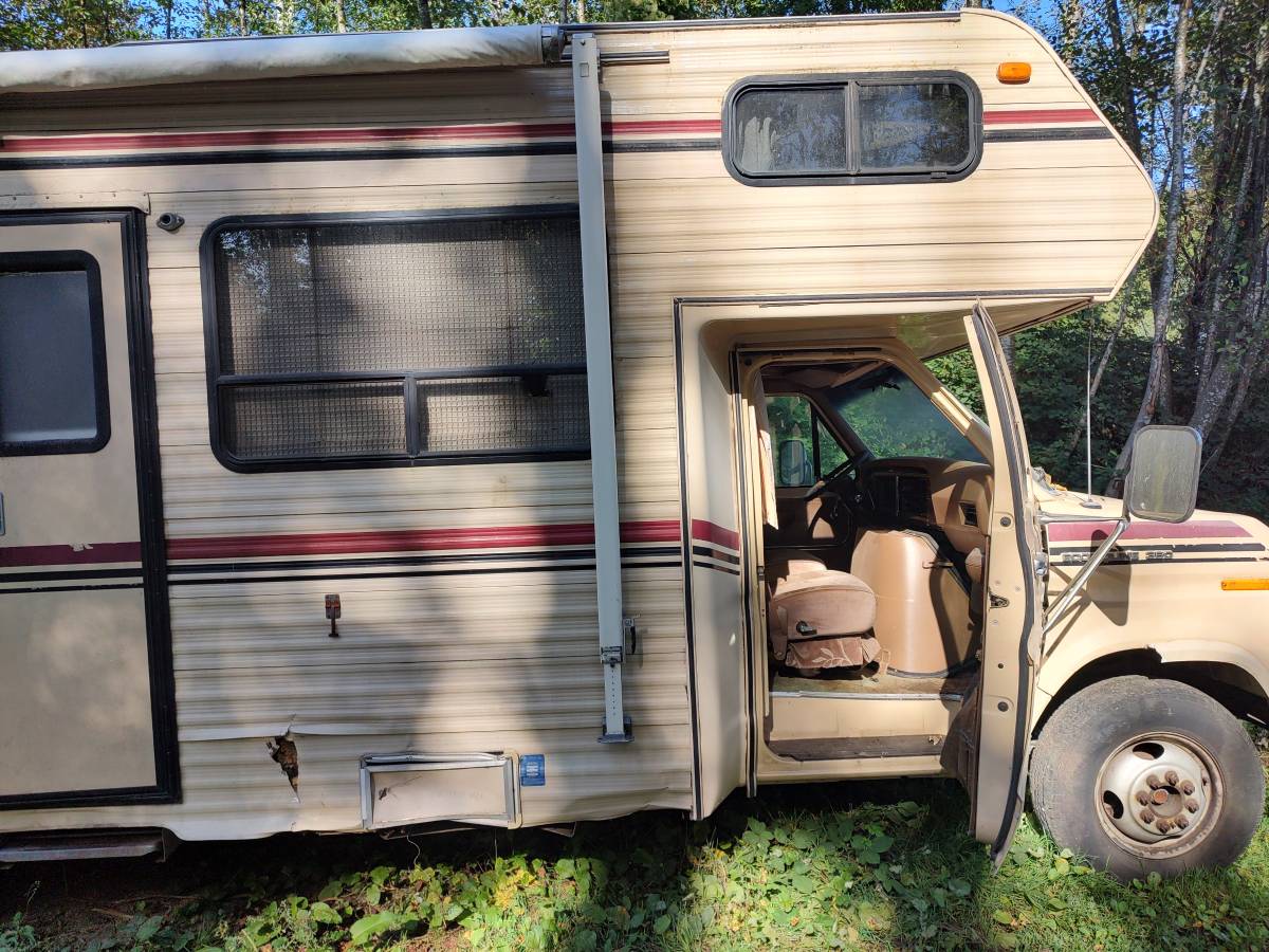 Ford-e350-diesel-1988-yellow-8