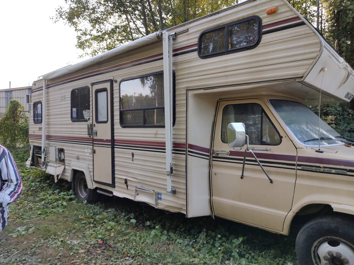 Ford-e350-diesel-1988-yellow