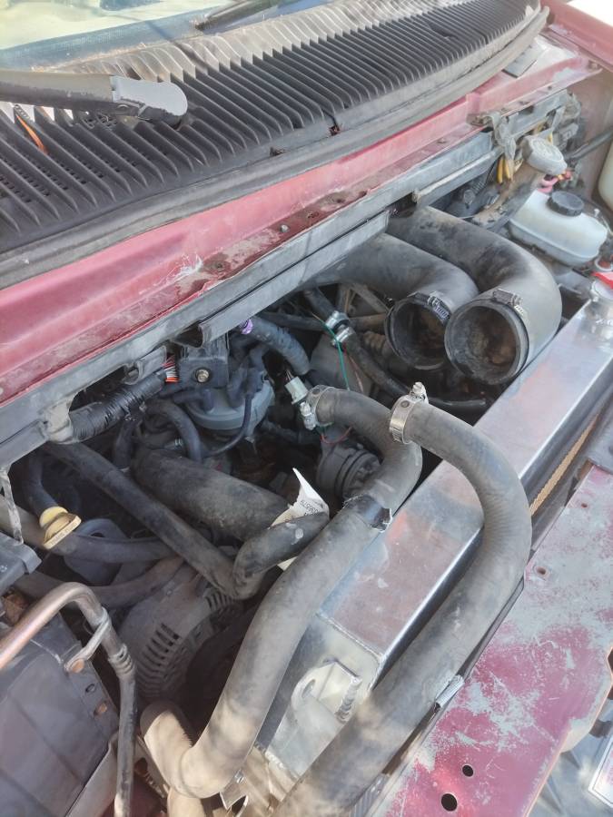 Ford-e350-extended-cargo-van-1995-red-3