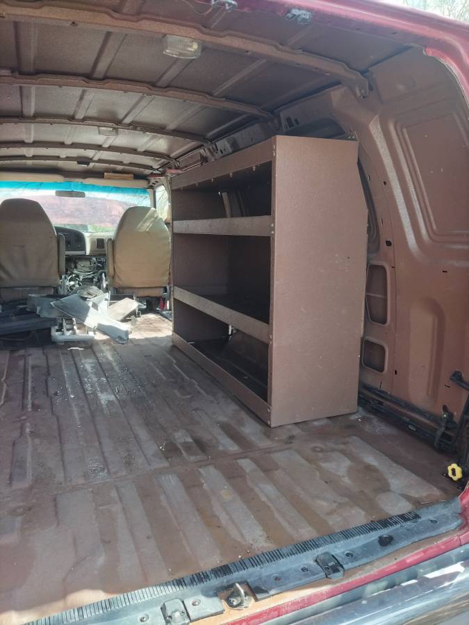 Ford-e350-extended-cargo-van-1995-red-7