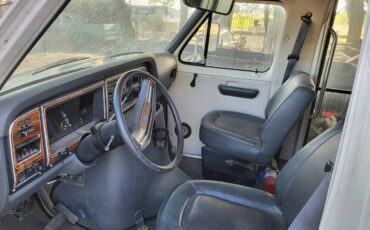 Ford-e350-mini-bus-diesel-1991-white-3