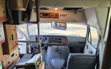 Ford-e350-mini-bus-diesel-1991-white-6
