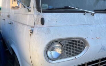 Ford-econoline-1965-white-9
