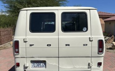 Ford-econoline-1974-11