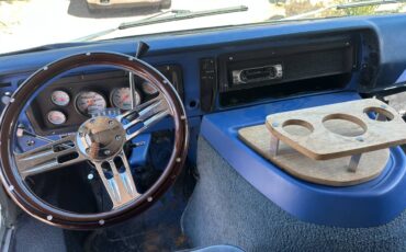 Ford-econoline-1974-16