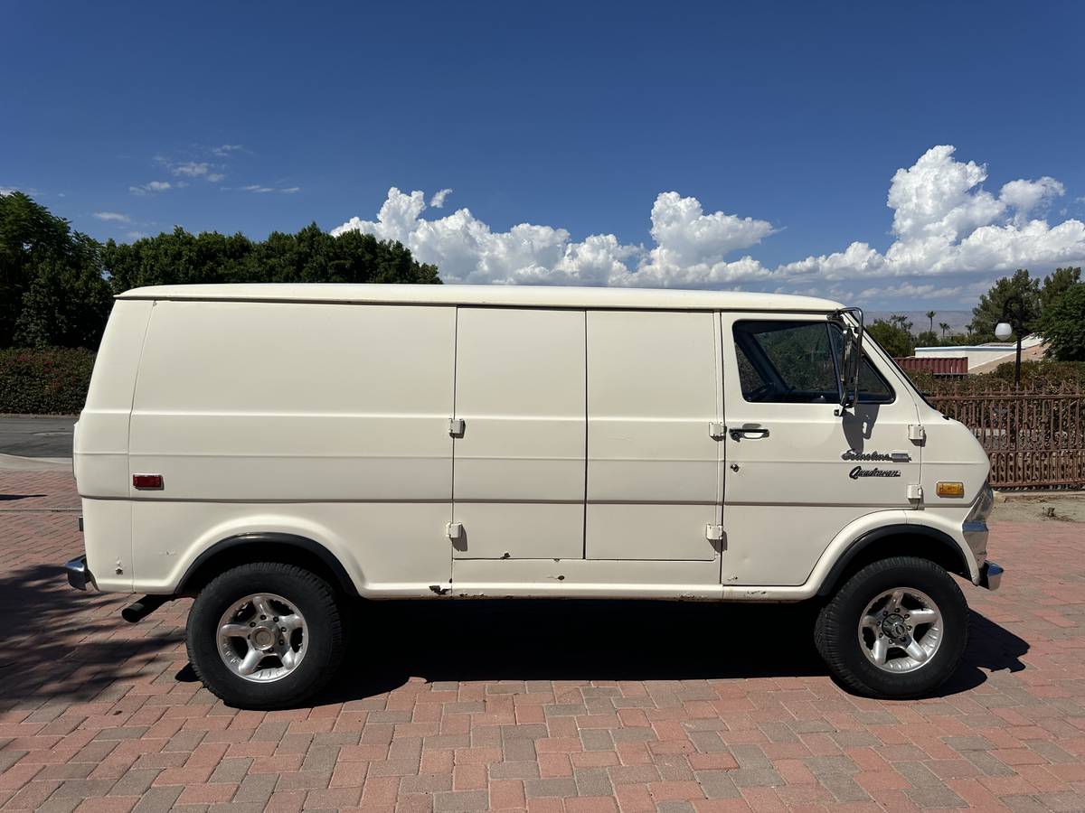 Ford-econoline-1974-2