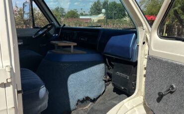 Ford-econoline-1974-5