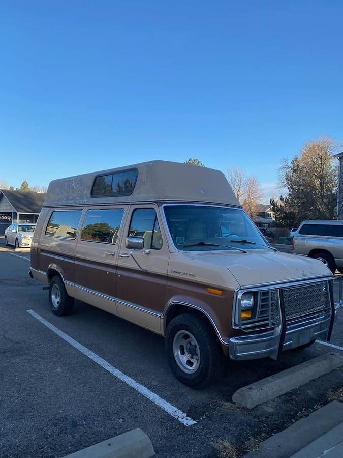 Ford-econoline-1986-2