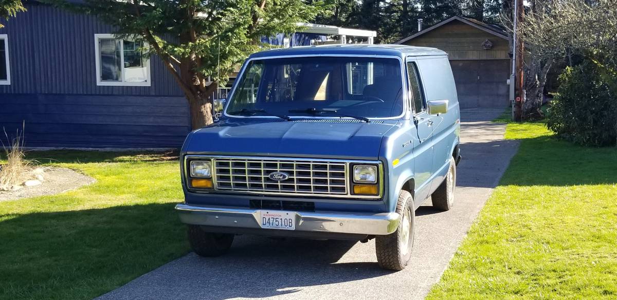 Ford-econoline-1989-blue-1