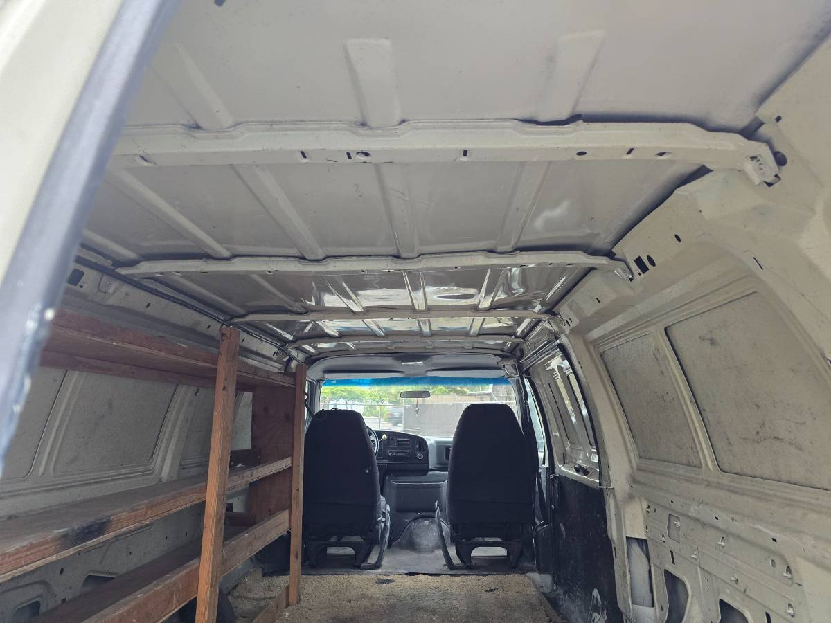 Ford-econoline-1996-5