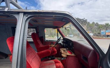Ford-econoline-cargo-van-1989-grey-13