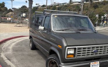 Ford-econoline-cargo-van-1989-grey-19
