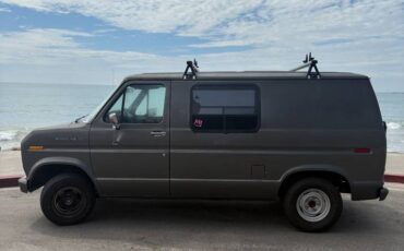 Ford-econoline-cargo-van-1989-grey-2