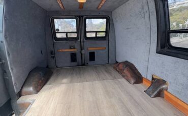 Ford-econoline-cargo-van-1989-grey-8
