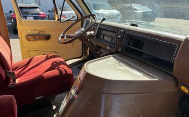 Ford-econoline-e-100-1973-yellow-18