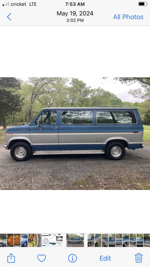 Ford-econoline-e150-cargo-van-1985-blue-1