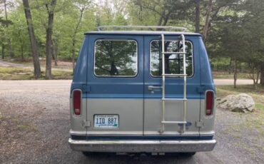 Ford-econoline-e150-cargo-van-1985-blue-2