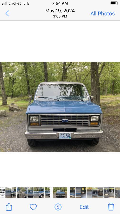 Ford-econoline-e150-cargo-van-1985-blue-3