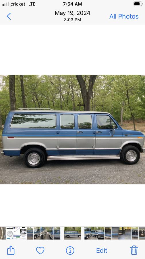 Ford-econoline-e150-cargo-van-1985-blue-5