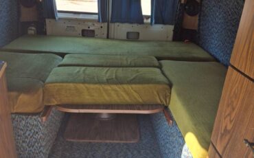 Ford-econoline-e150-cargo-van-diesel-1978-2