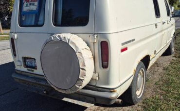 Ford-econoline-e150-cargo-van-diesel-1978-4
