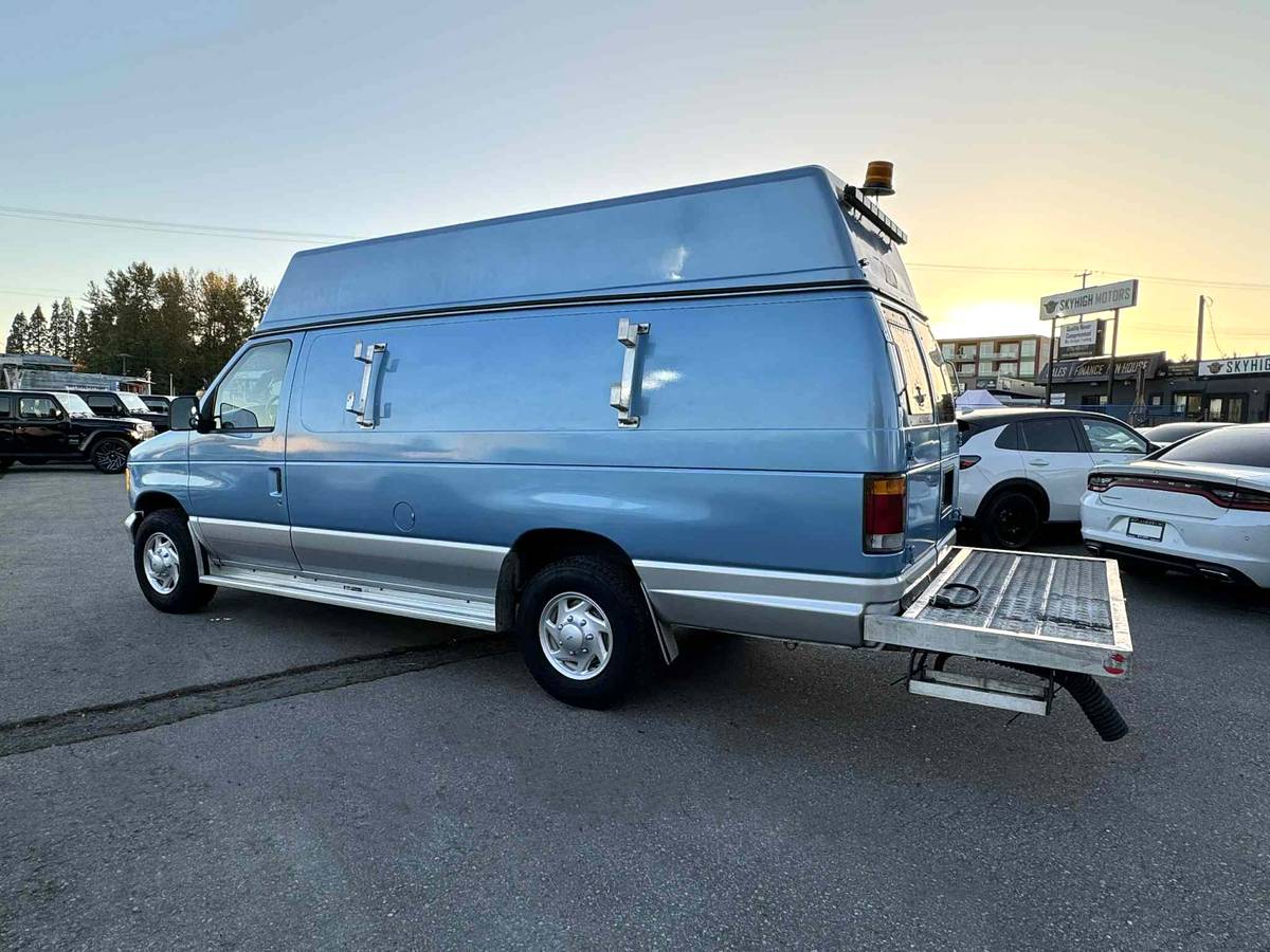 Ford-econoline-e250-high-roof-1993-blue-11