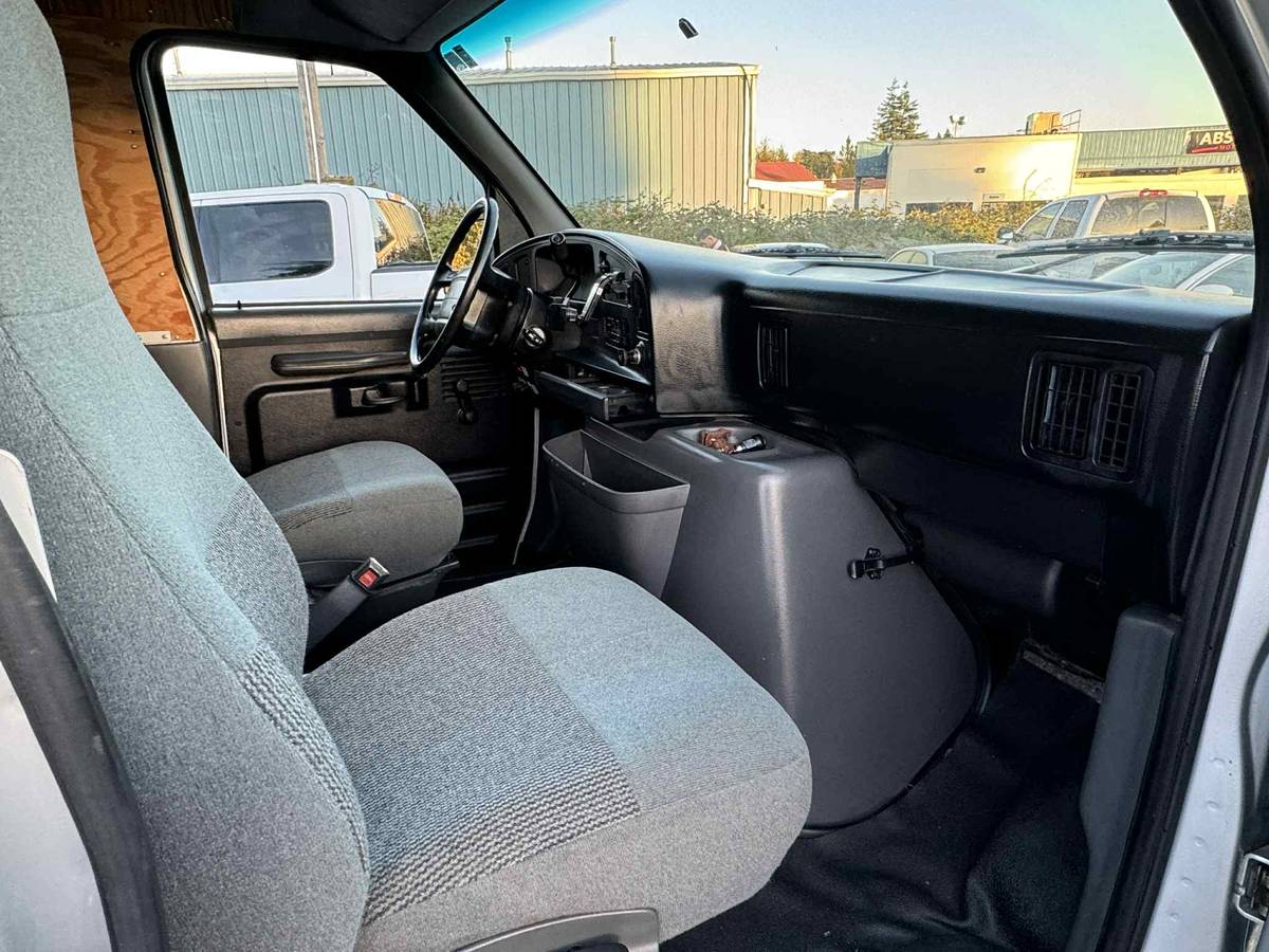 Ford-econoline-e250-high-roof-1993-blue-14