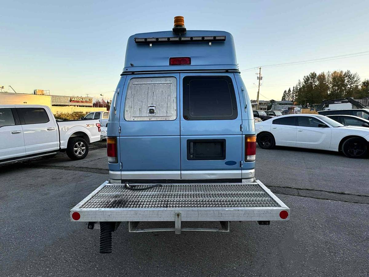 Ford-econoline-e250-high-roof-1993-blue-9