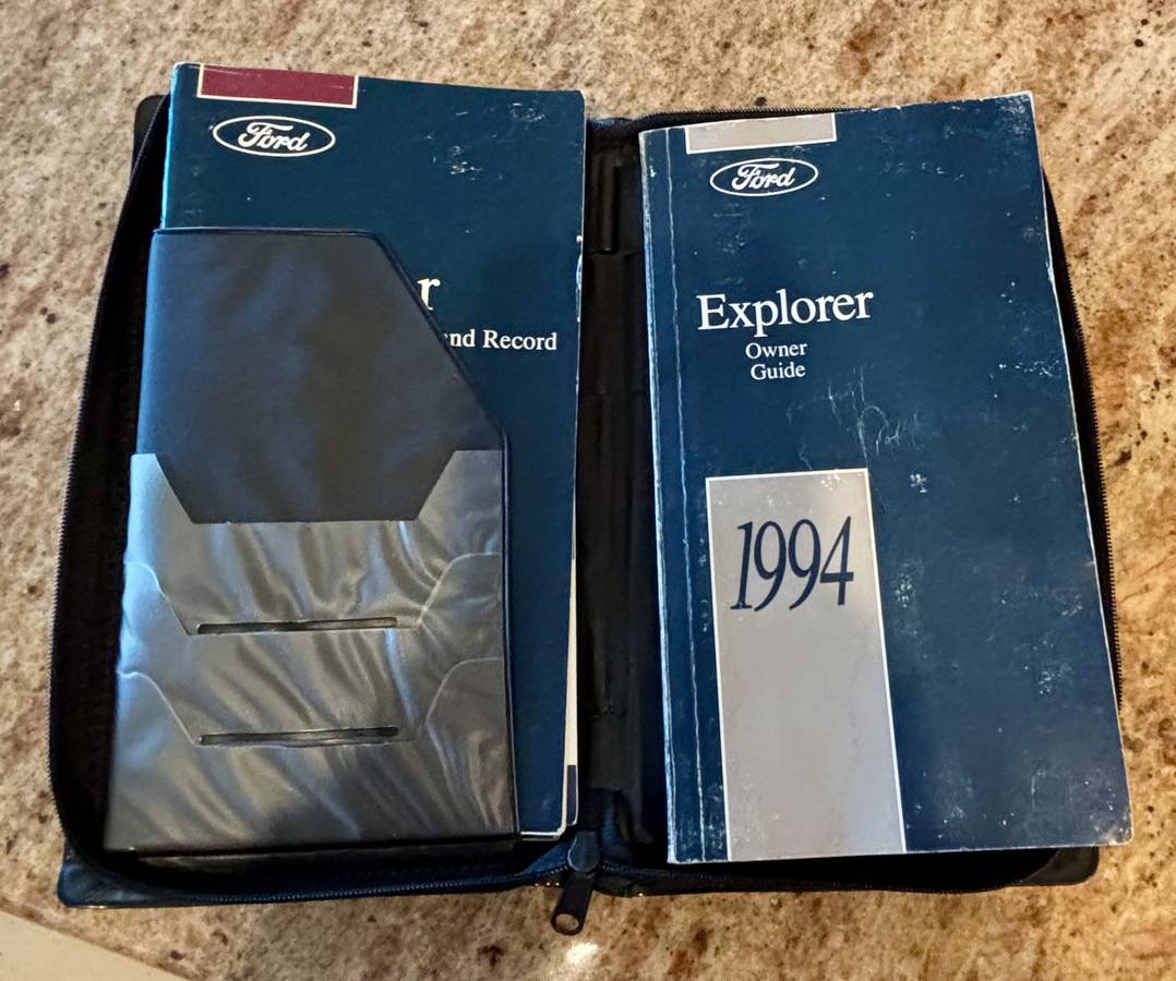 Ford-explorer-1994-12