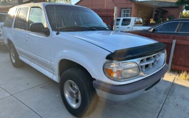 Ford-explorer-1996-1