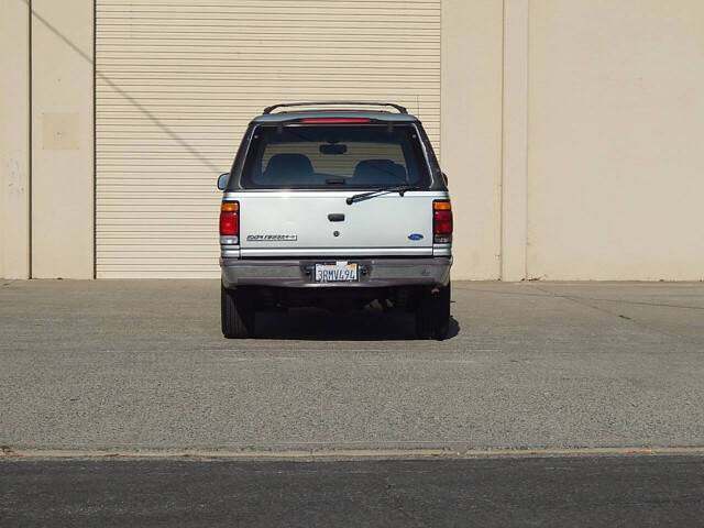 Ford-explorer-1996-12