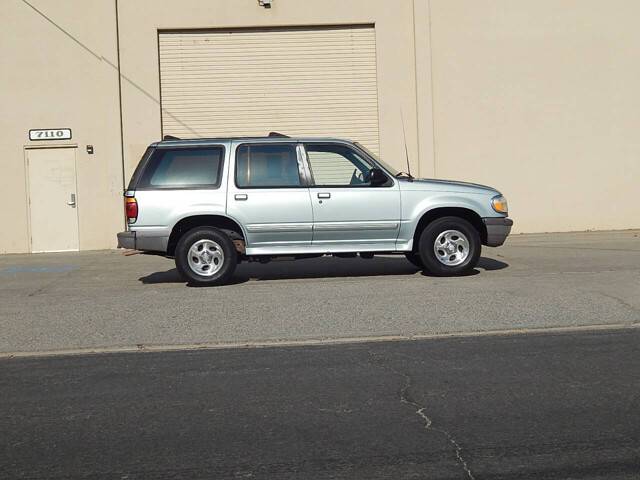 Ford-explorer-1996-14