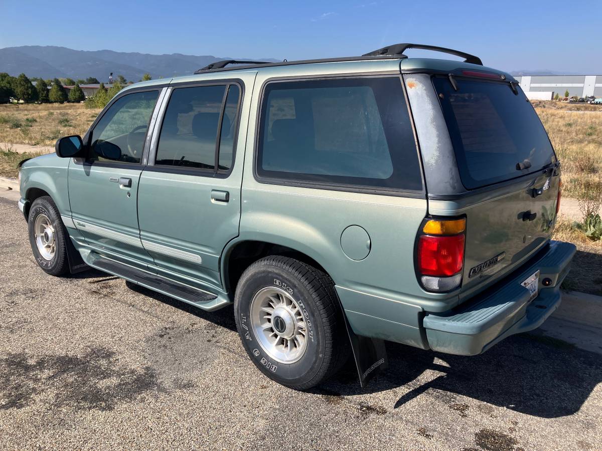 Ford-explorer-1996-2