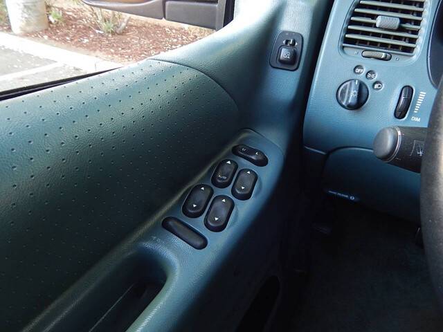Ford-explorer-1996-5